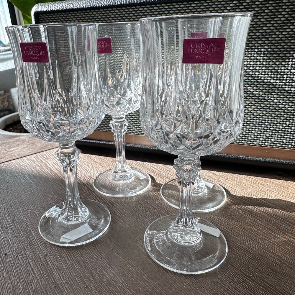 Clear Crystal Wine Goblets - Set of 4 - Picture 3 of 5
